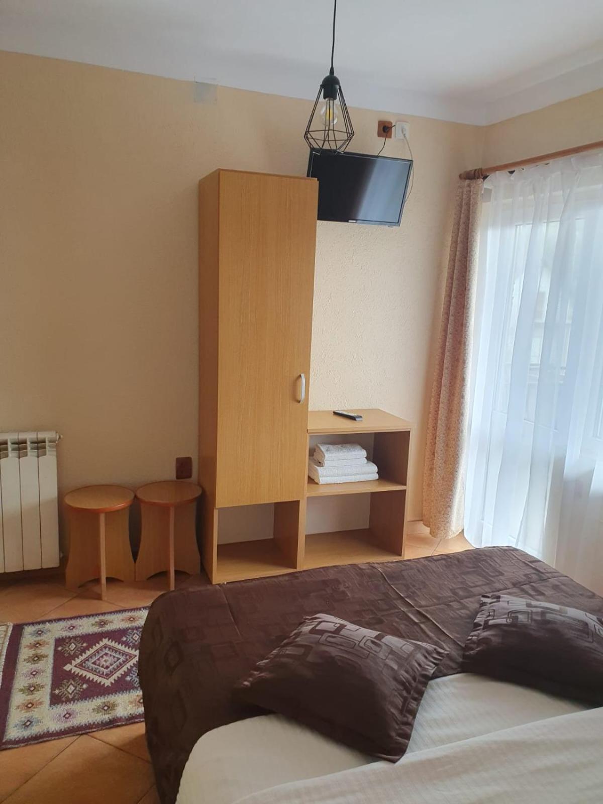 Pensiunea Dandu Corbeni Esterno foto