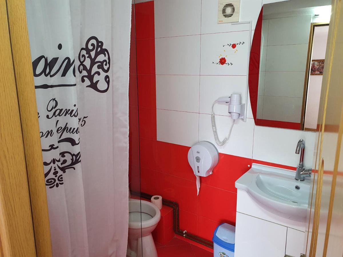 Pensiunea Dandu Corbeni Esterno foto